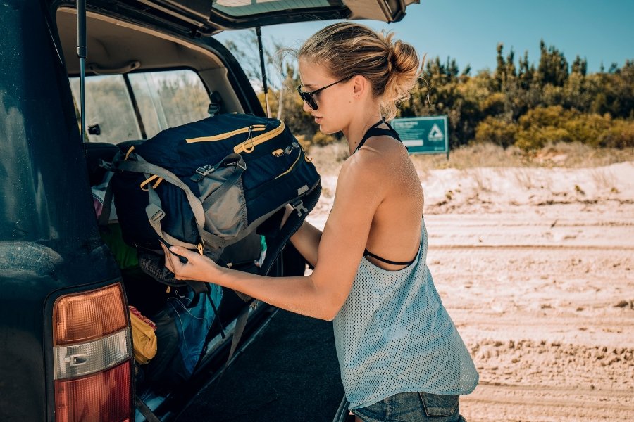 Travel by 4WD on Fraser Island